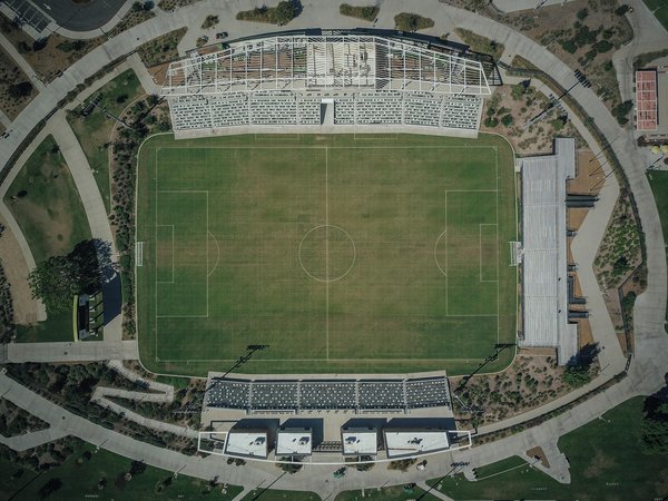 Top Strategies for Safeguarding Your Ankles from Injuries in Badminton